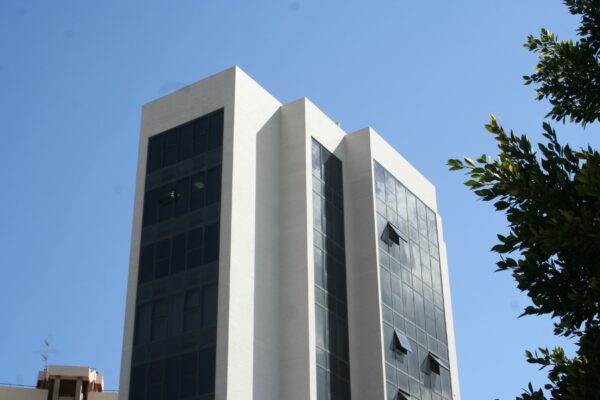 edificio de oficinas 8
