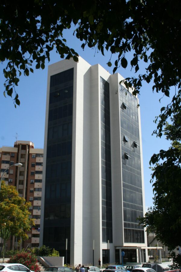 edificio de oficinas 11